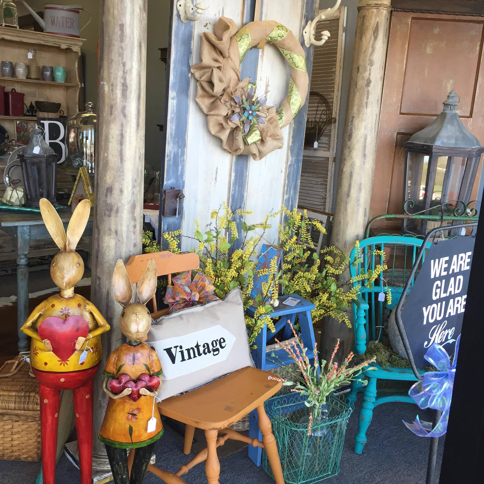 Hoo La La Vintage Easter home decor