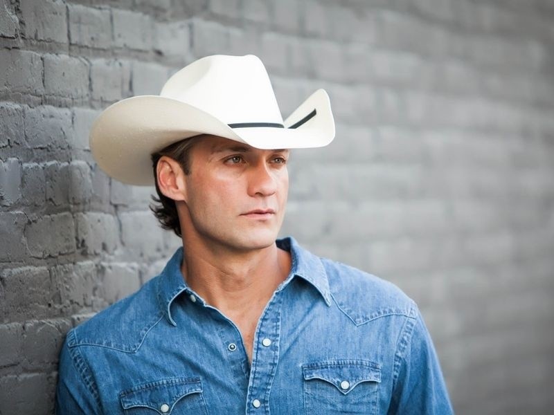 Darin & Brook Aldridge and Wade Hayes Concert